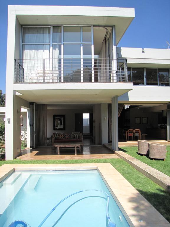 Houghton Place Johannesburg Exterior photo